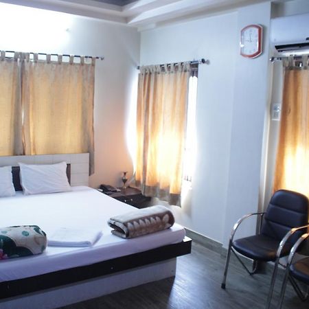 New Metro Guest House Calcuta Exterior foto